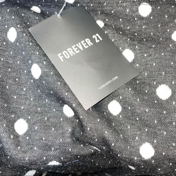 - NEW Forever 21 dress Black/cream polka dot mini dress SZ M form fitting - Picture 10 of 10